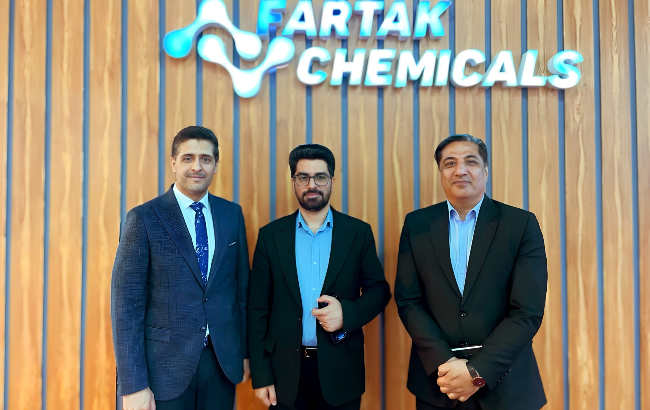 بازدید از نمایشگاه صنعت آرایشی و بهداشتی، دکتر سید علیرضا بنی‌ هاشمی